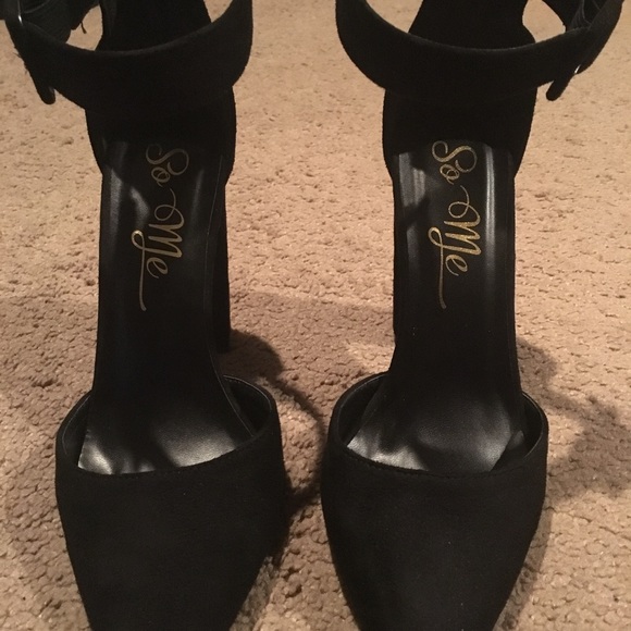 So Me Black Strap Heels - Picture 2 of 4